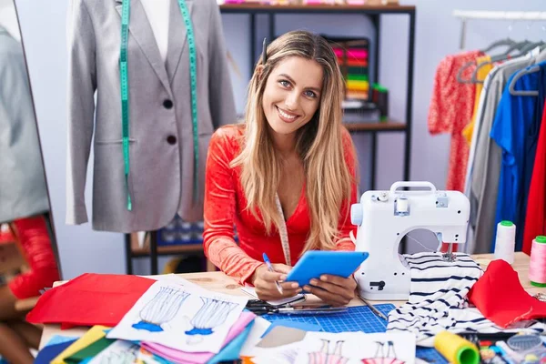 Young Blonde Woman Tailor Smiling Confident Using Touchpad Tailor Shop — Stock Photo, Image