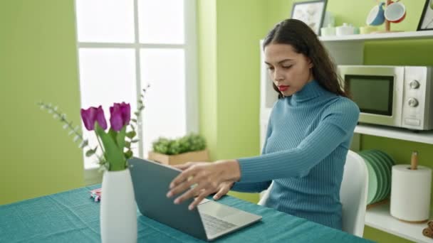 Young Beautiful Hispanic Woman Using Laptop Sitting Table Home — Stock Video