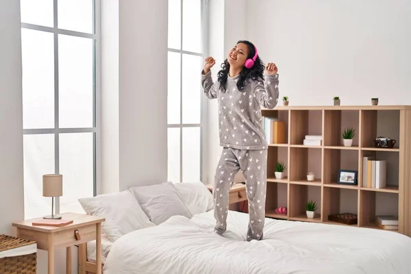 Young Chinese Woman Listening Music Dancing Bed Bedroom — Foto de Stock
