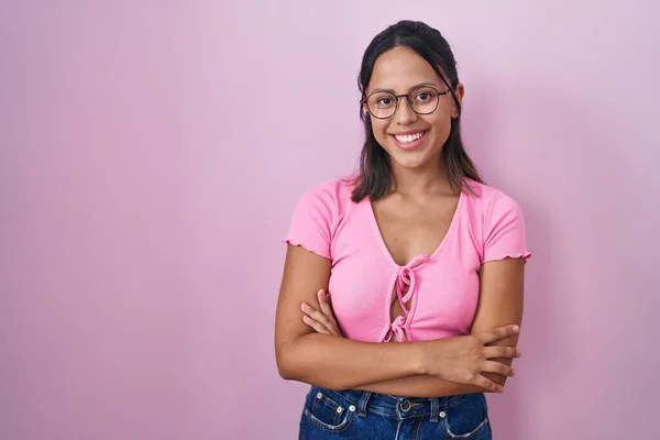 Hispanic Young Woman Standing Pink Background Wearing Glasses Happy Face — Stock Photo, Image