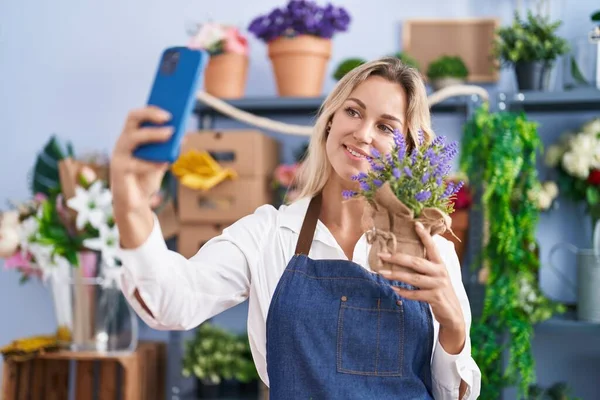 Young Blonde Woman Florist Make Selfie Smartphone Holding Lavender Plant — Stockfoto