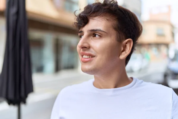 Non Binary Man Smiling Confident Looking Side Street — Stock Fotó