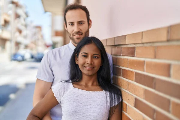 Man Woman Interracial Couple Standing Together Street — Photo