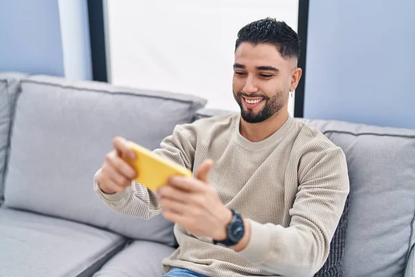 Young Arab Man Smiling Confident Playing Video Game Home — Stock Photo, Image