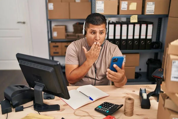 Hispanic Young Man Working Small Business Ecommerce Video Call Covering — Stock Photo, Image