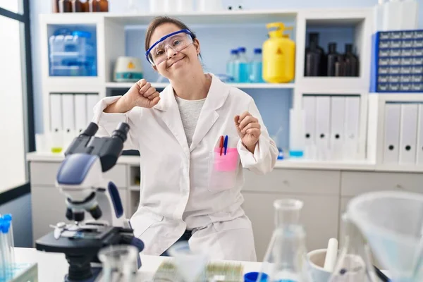 Hispanic Girl Syndrome Working Scientist Laboratory Dancing Happy Cheerful Smiling — Stock Photo, Image