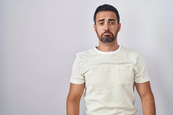 Homem Hispânico Com Barba Sobre Fundo Isolado Deprimido Preocupar Com — Fotografia de Stock