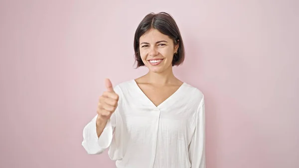 Young Beautiful Hispanic Woman Smiling Thumb Isolated Pink Background — ストック写真