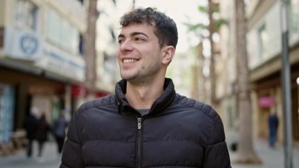 Young Hispanic Man Smiling Confident Street — 图库视频影像