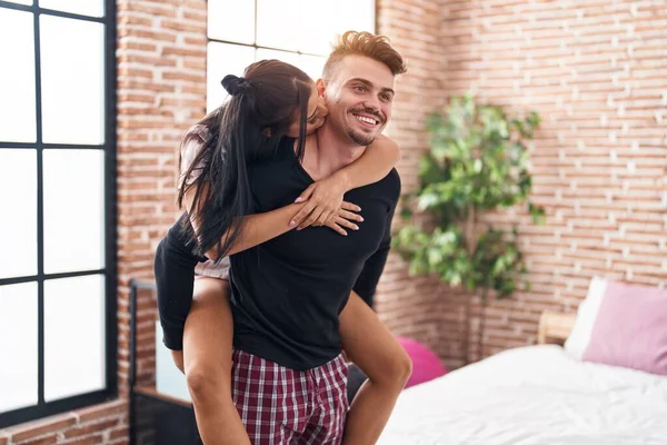 Man Woman Couple Holding Girlfriend Back Kissing Bedroom —  Fotos de Stock