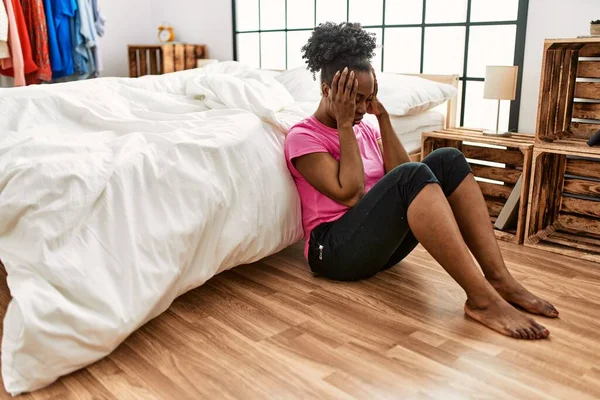 African American Woman Stressed Sitting Floor Bedroom — Foto de Stock