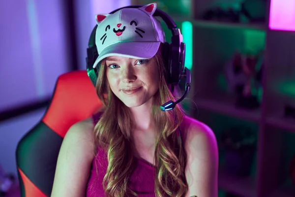 Young Woman Streamer Smiling Confident Gaming Room — Stockfoto