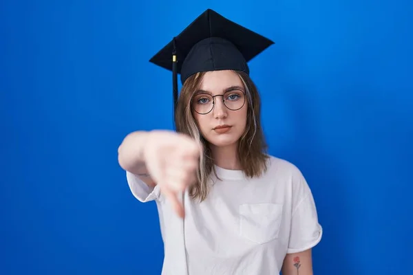 Blonde Caucasian Woman Wearing Graduation Cap Looking Unhappy Angry Showing — Stock Photo, Image