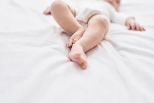Adorable Caucasian Baby Lying Bed Bedroom — Fotografia de Stock