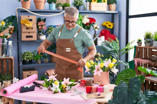 Middle Age Grey Haired Man Florist Holding Lace Flower Shop — Stock Photo, Image