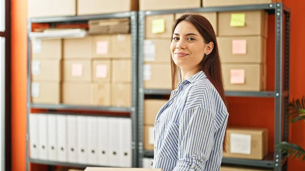 Young Beautiful Hispanic Woman Ecommerce Business Worker Smiling Confident Standing — ストック写真