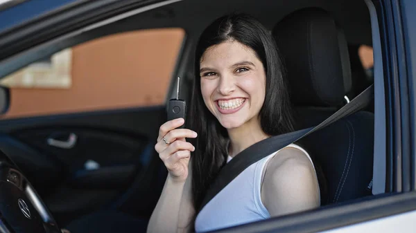 Young Beautiful Hispanic Woman Smiling Confident Holding Key New Car — Stock Photo, Image