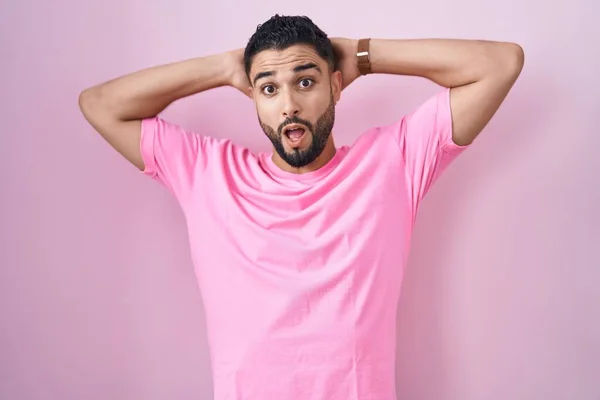 Hispanic Young Man Standing Pink Background Crazy Scared Hands Head — Stock Photo, Image