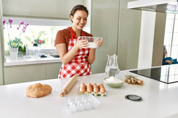Young Beautiful Hispanic Woman Smiling Confident Holding Bowl Bread Dough — Stock Photo, Image