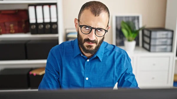 Young Hispanic Man Business Worker Using Computer Working Office —  Fotos de Stock