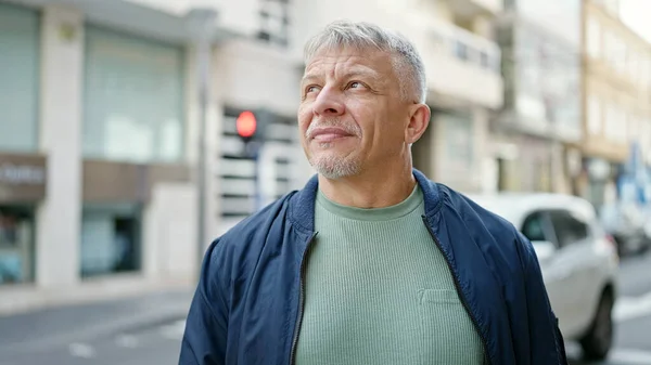 Middle Age Grey Haired Man Standing Serious Expression Street — Foto Stock