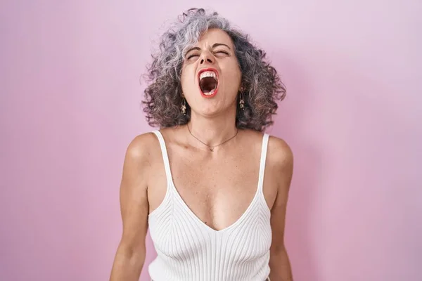 Middle Age Woman Grey Hair Standing Pink Background Angry Mad — Stock Photo, Image
