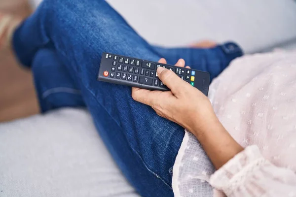 Middle Age Grey Haired Woman Holding Remote Control Sitting Sofa — Stock Photo, Image
