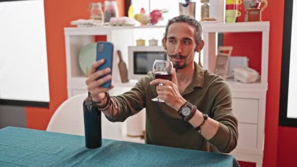 Young Hispanic Man Drinking Glass Wine Make Selfie Smartphone Dinning — Stock Video