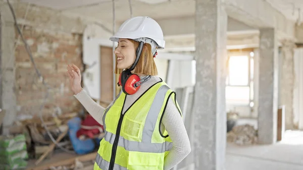 Young Blonde Woman Architect Smiling Confident Dancing Construction Site — Stock Photo, Image