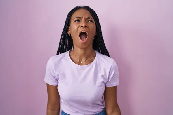 African American Woman Braids Standing Pink Background Angry Mad Screaming — Photo