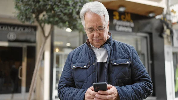 Middle Age Man Grey Hair Using Smartphone Street — Stock Photo, Image
