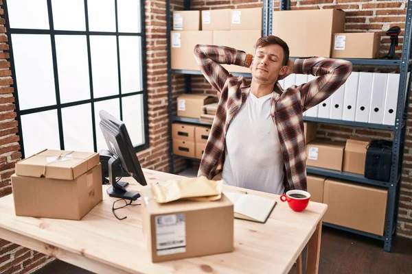 Young Man Ecommerce Business Worker Tired Relaxed Hands Head Office — Stock Photo, Image