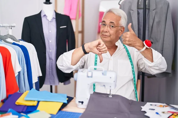 Middle Age Man Grey Hair Dressmaker Using Sewing Machine Doing — Stock Photo, Image