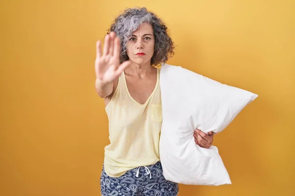 Middle Age Woman Grey Hair Wearing Pijama Hugging Pillow Doing — Stock Photo, Image