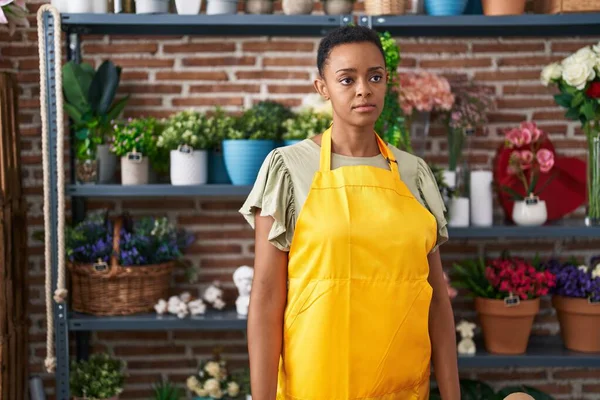 African American Woman Florist Standing Serious Expression Florist — Stock Photo, Image