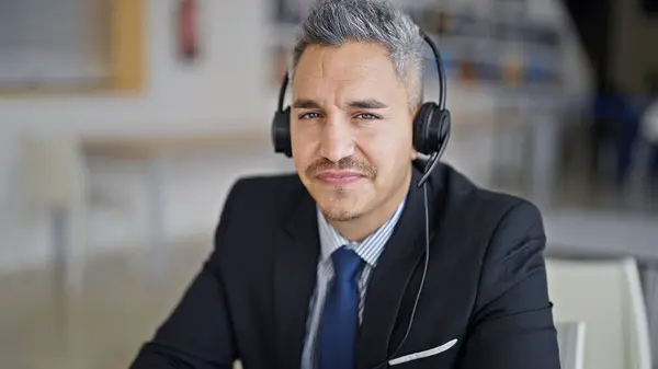 Young Hispanic Man Business Worker Using Laptop Headphones Office — Stock Photo, Image