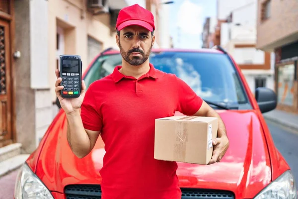 Young Hispanic Man Beard Wearing Delivery Uniform Cap Holding Dataphone — Stock Photo, Image