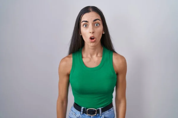 Young Woman Standing Isolated Background Shock Face Looking Skeptical Sarcastic — Stock Fotó