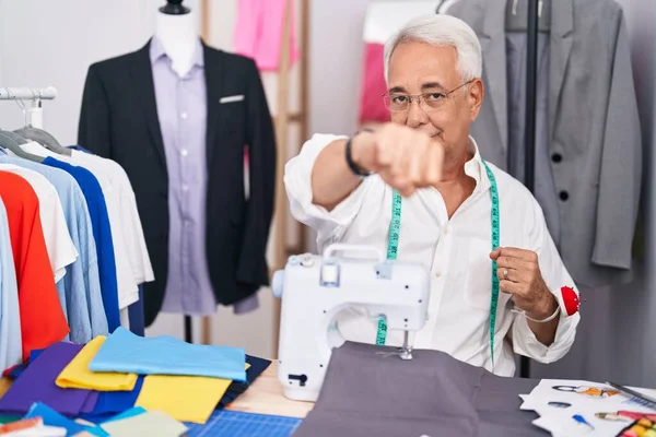 Middle Age Man Grey Hair Dressmaker Using Sewing Machine Punching — Stock Photo, Image