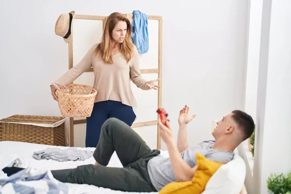 Man Woman Mother Son Arguing Bedroom — Stockfoto