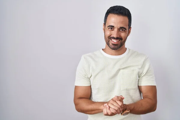 Hispanic Man Beard Standing Isolated Background Hands Together Crossed Fingers — Stock Photo, Image
