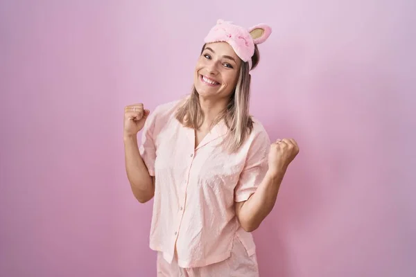 Blonde Caucasian Woman Wearing Sleep Mask Pajama Very Happy Excited — Stock Photo, Image