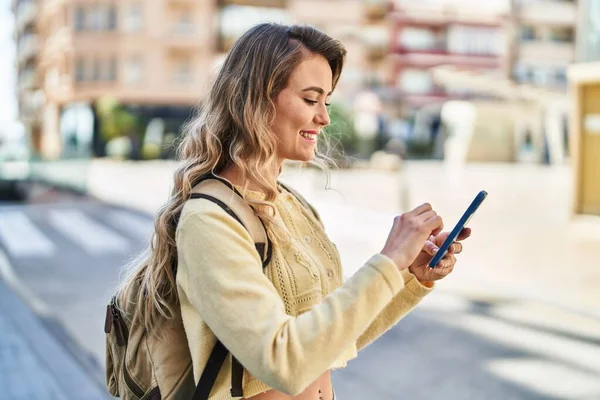 Young Woman Tourist Smiling Confident Using Smartphone Street — Foto de Stock