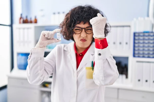 Hispanic Doctor Woman Curly Hair Holding Vaccine Annoyed Frustrated Shouting — Stock Photo, Image