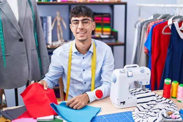 Young Hispanic Man Tailor Smiling Confident Holding Cloths Tailor Shop — Stock Photo, Image