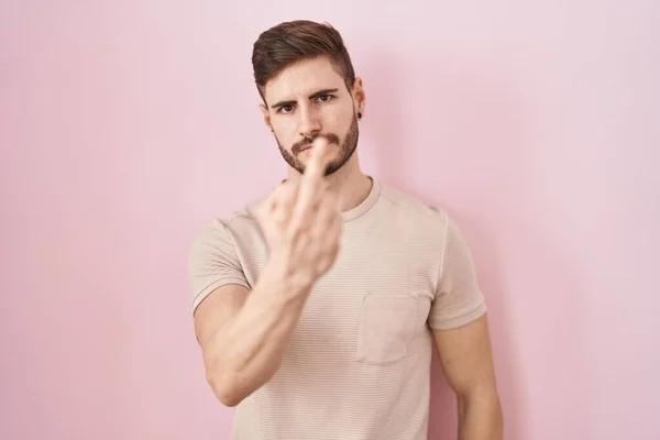 Hispanic Man Beard Standing Pink Background Showing Middle Finger Impolite — стоковое фото