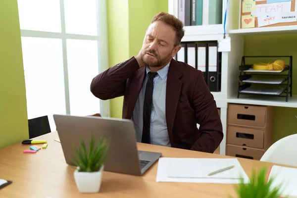 Middle Age Man Business Worker Stressed Working Office — Stock fotografie