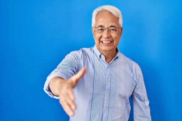 Hispanic Senior Man Wearing Glasses Smiling Friendly Offering Handshake Greeting — Photo