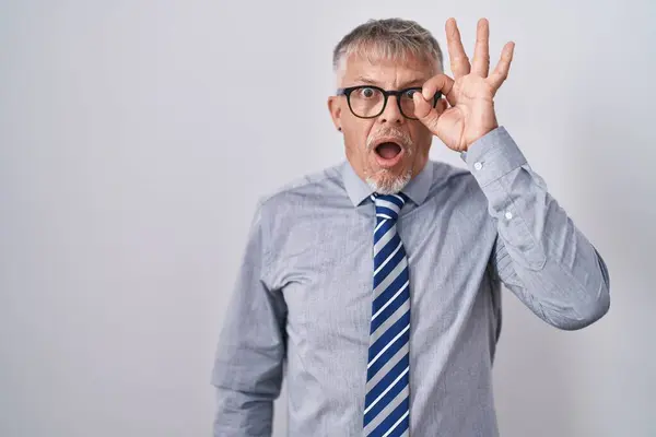 Hispanic Business Man Grey Hair Wearing Glasses Doing Gesture Shocked — Stock Photo, Image