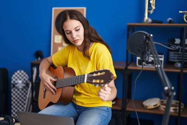 Young Woman Musician Playing Classical Guitar Music Studio — Stock fotografie
